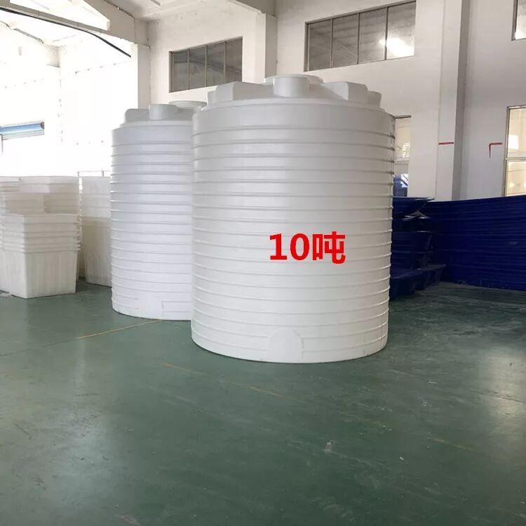 各種規格塑料桶水塔生產廠家（jiā）